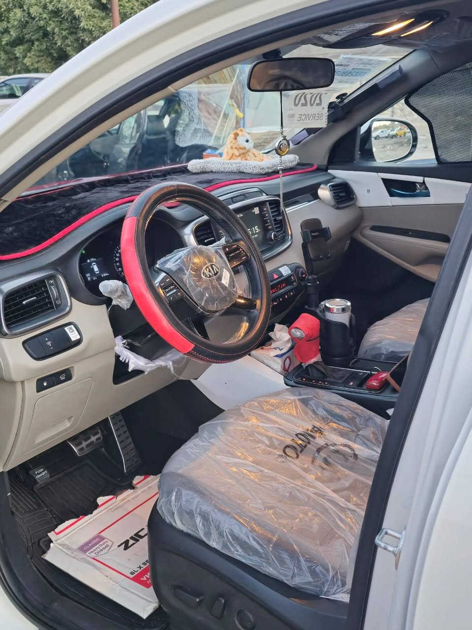 السلام عليكم
تحيه طيبه 

كيا سورنتو خليجي رقمه بغداد كفاله عامه  موديل2020جديده كلش  فول ماعدا بانوراما 

#مواصفات معروفه 

🔺 محرك 6 سلندر V6

🔻سبعه راكب 

🔺بصمة تشغيل و بصمة ابواب

🔻شاشة صغيره

🔺كامرة خلفية 

🔻حساس امامي

🔺حساس خلفي

🔻لايت زنون عالي ناصي+ بروجكتر متقطع4+4

🔺تبريد ثلاث قطع 

🔺كراسي كهربائي امامي

🔻بردات خلفية 

🔺مري شفط

🔻اشاير مري

🔺اناره ترحيب في مري

🔻بك لايت لد خلفي

🔺لد امامي بلادي بجم 20

🔻ويل كروم موديل 2020

🔺درايف مود ايكو سبورت و نورمال

🔻اناره +مرايات ترحيب عند الاقتراب

🔺تحكم ستيرن ماشيه 90 حقيقي 
العنوان واسط الحي علما السياره بأسمي شخصيا مشروع وطني معروضه270$بيه مجال لشراي بخدمته يجي ع السونار ويشوف بعينه ***********
كلشي اكو بسوق خلي تعليق يليق بحضرتك
