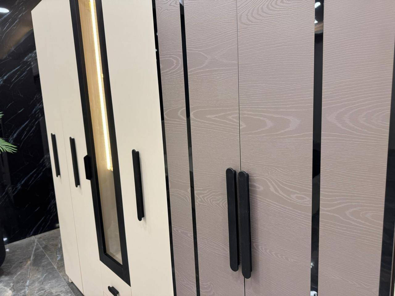 اهلاً وسهلاً بكم زبائننا ✨
تقدم لكم مجموعه الزيادي للااثاث التركي

* موديل كايا برو المودرن *

* 7 قطع*
  
*كنتور مع الملحق 3م *

* برغي وچوي حديد*
  
*سرير مخزن جك*

* شغل درجه اولى*

⚠️ ملاحظة: البيع بالنقد فقط 🚫

📲 راسلنا الأن وأحصل على كافة التفاصيل - او شرفنا بالزيارة 📍 العنوان نجف جامعه وفاء
الاستفسار مراسله الصفحه او تصال📞
***********
