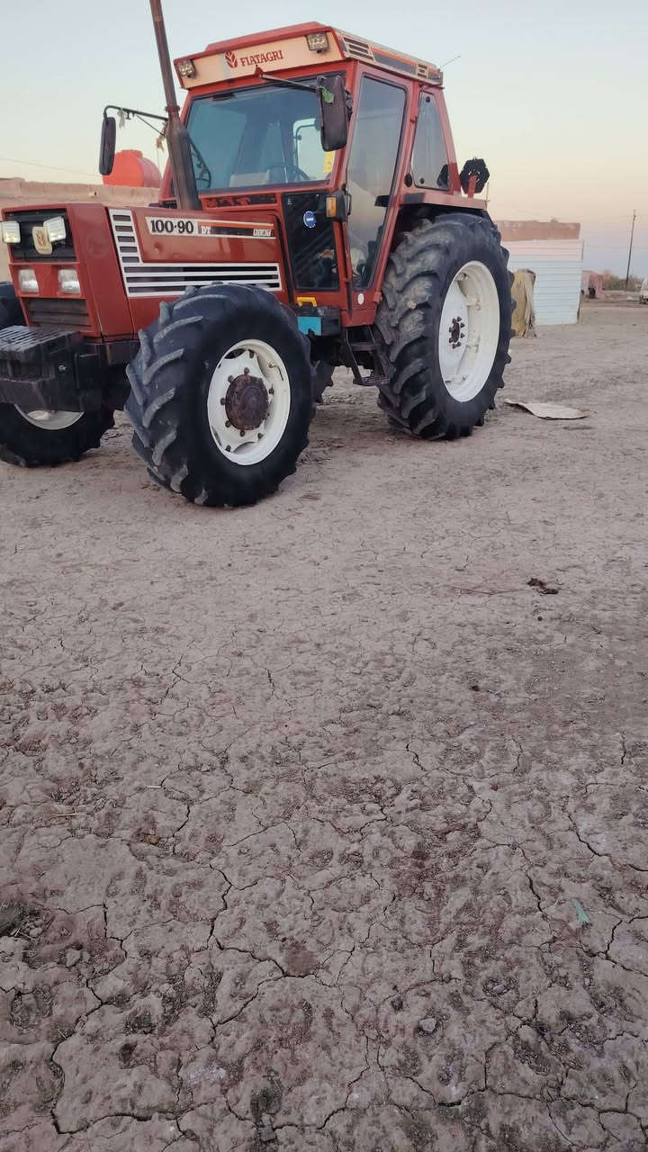 سلام عليكم مكينه البيع ١٠٠ مكفوله رقم تصل ***********
