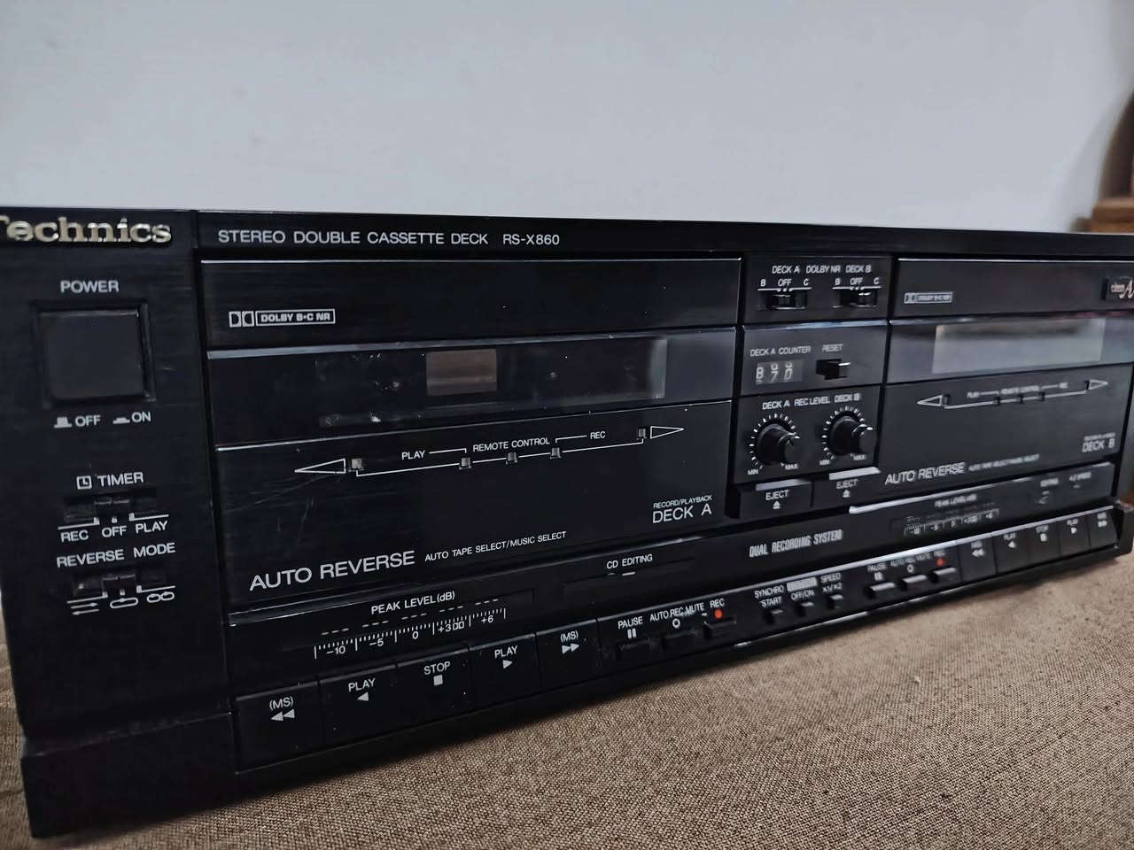 السلام عليكم.. دك مسجل تكنكس دبل كاسيت.. فئة   AA-class تسجيل سريع وبطئ..  كهرباء 110.. كل جهة  ماطورين  وليس دشالي.. شغال بالكامل.. نظافة ممتازة جدا وبدون تصليح.. السعر 50الف دينار.. يوجد توصيل


**إذا كنت صاحب هذا الإعلان وتريد حذفه لأي سبب، رجاءا أرسل رسالة إلى الدعم الفني**