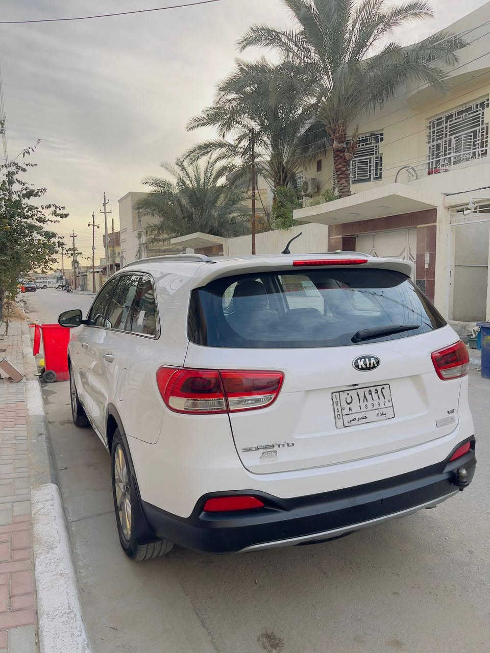 السلام عليكم  كيا سورينتو موديل 2016رقم   بغداد سياره مواصفات فول و1/1 السيارة جليجي مكفولة من الصبغ والتبديل 
 السعر مناسب بالعافيه على الياخذها وتصير من نصيبه للاستفسار  *********** مواصفات فول  العنوان  كربلاء
