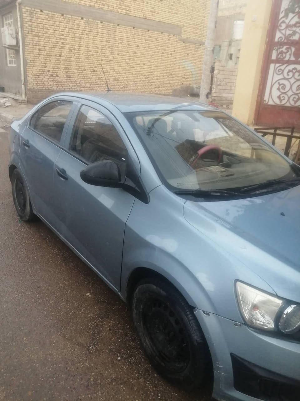 شوفر ليت سونيك خليجي اتماتيك محرك ١٦٠٠ كلش نضيفه كشر محرك كير دواخل رقم قادسيه الماني تمديد وكاله عامه السعر(( 50$))وبيهه َمجل للشراي بيع مراوس عادي *********** السياره بلناصريه المركز
