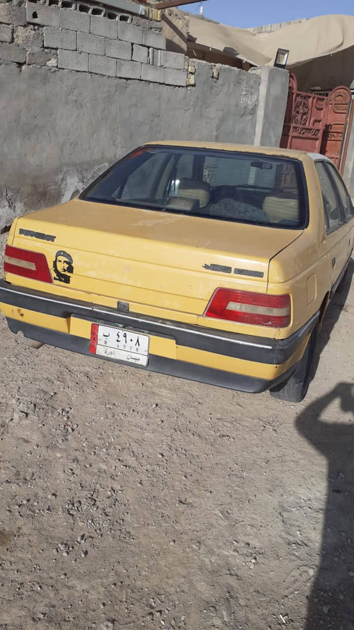 بيجو ٤٠٥ مديل ١٢ يرادلها بس جويتر سعره ٣٠ الف و تضبط بريك تبريد ثلج سياره ناعمه وياها كارتون صدر سنويه ٢٩ راعيها يريد تحويل سعر ٢٢ ورقه والله صارت عليه ب ٣٣ ورقه بس ماحب اصلح ولا احب صناعيه مكان سياره ميسان العماره اي ستفسار *********** تايرات جديده سبير جديد لا تنقيص ولا تبخير
