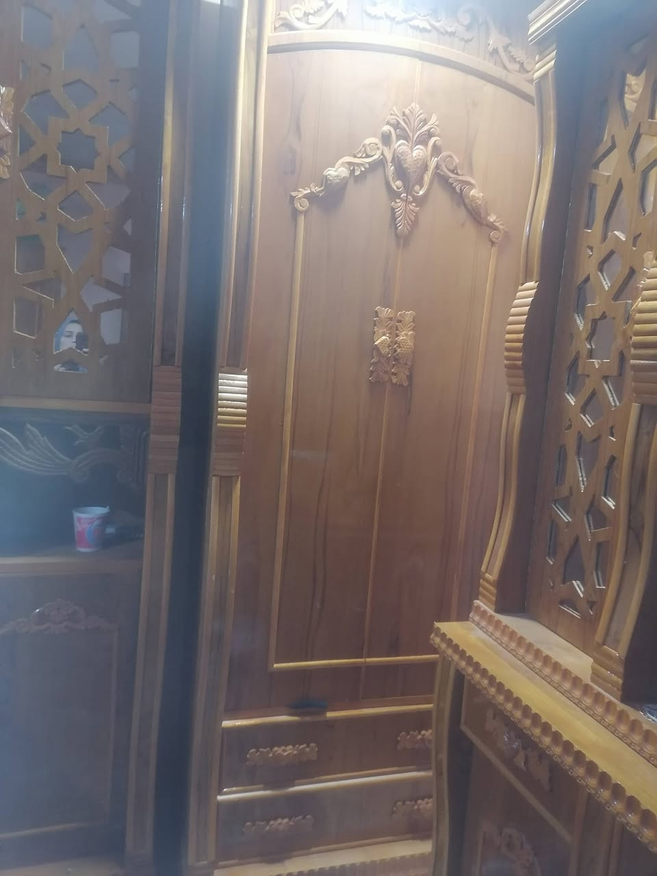 غرفه نوم قبل شهرين اخذتها بعدها بلمعتها السعر مليون حي السماح


**إذا كنت صاحب هذا الإعلان وتريد حذفه لأي سبب، رجاءا أرسل رسالة إلى الدعم الفني**