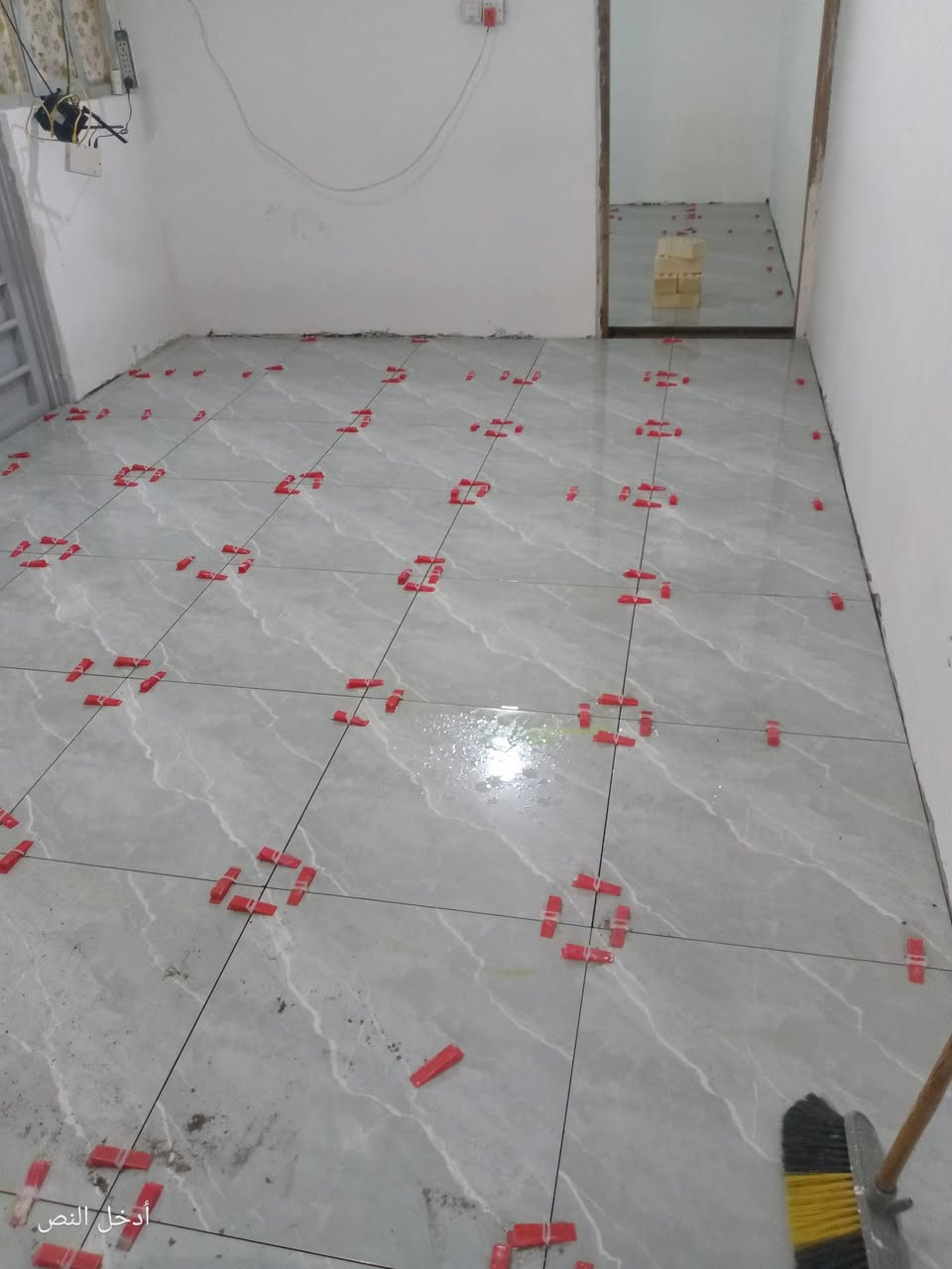 السلام عليكم خلفه سيراميك كاشي برسلين مرمر متفرغ حالياً مكاني نجف حي النداء شغل درجه اولى شرط تسليم مهندس اتصل وبيك خير وتدلل ***********
