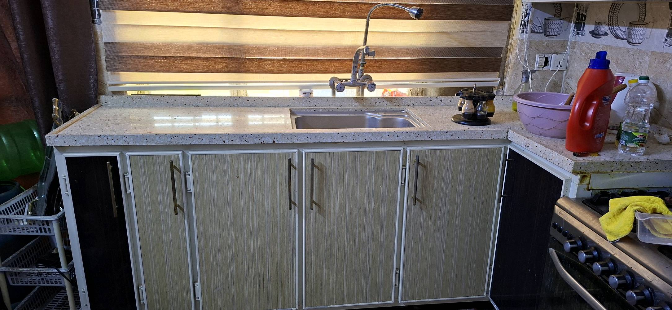 📢 إعلان بيع مطبخ مستعمل
🔴 للبيع مطبخ مستعمل بحالة جيدة
📏 الطول: 5 متر
🪨 السطح: حجر مرمر (مو ألمنيوم) – قوي وفخم
🪑 النوع: تفصيل متين (بناء مو نايلون)
✨ الحالة: نظيف وجاهز للاستخدام مباشرة
✔️ مناسب للبيوت أو الشقق
✔️ يتحمل الاستخدام الثقيل
✔️ شكله مرتب ويعطي منظر حلو للمطبخ