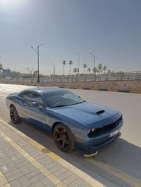 دودج جالنجر - SXT PLUS - موديل 2021  السيارة فول مواصفات فتحة سقف - شا...