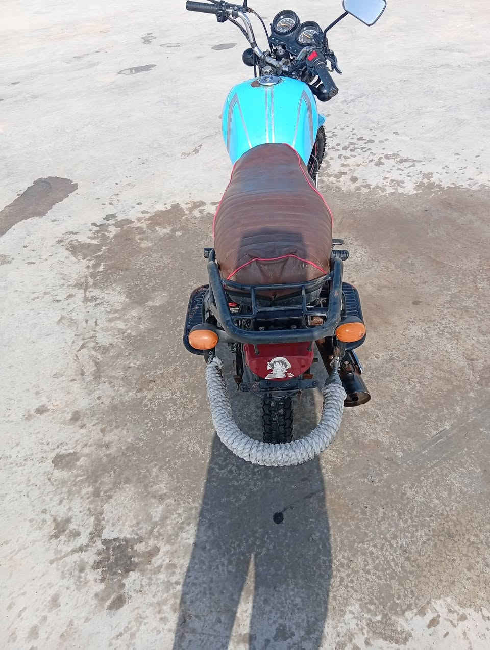 يا الله سلام عليكم العزاز طبعن مرخصت الادمن للبيع دايوان ميسان قضاء علي الغربي موديل 22 شقل وطلع شرط اوراق 
مستعجل على بيعتهه سعر 875الف وبيه مجال للطيبين 
شراي يتصل ويدلل ***********واتساب الون المميز 
مال جناي والله
