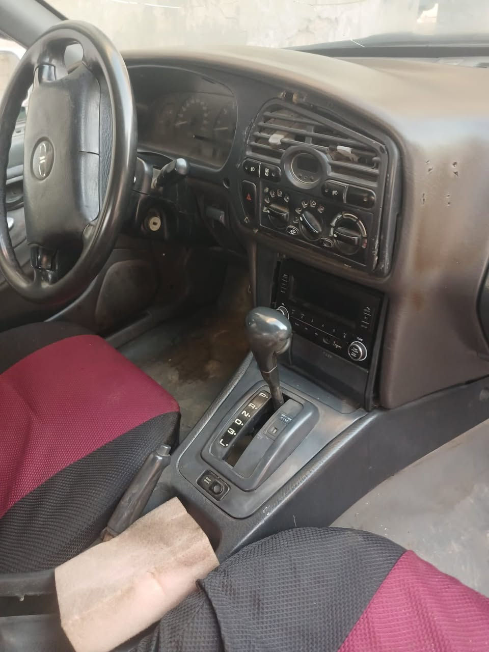 السلام عليكم برنس للبيع رقم بغداد سعر البيع 35العنوان بغداد كير مكينه مفتوح اوتماتيك 
موديل 1996

‭ 773 933 6622‬
