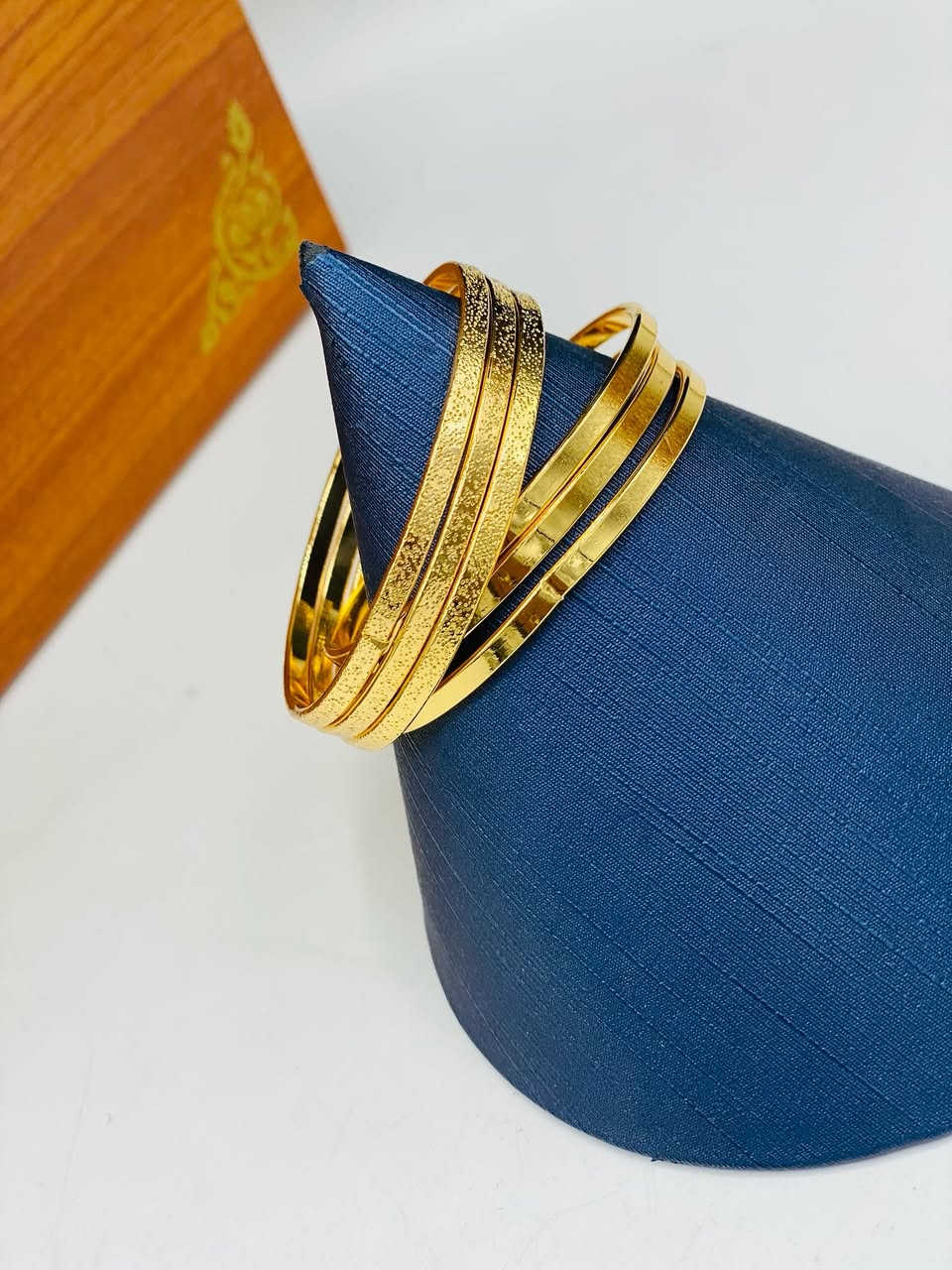 بتوت أطفال – ذهب برازيلي  👶 قياس 50 و 55
دلعي أميرتك الصغيرة بأجمل بتوت أطفال ذهب برازيلي
لمعة حلوة ✨ طلاء ثابت 💛 تصميم ناعم يجنن
مناسب للعيد والهدايا والمناسبات 🎁
📩 للاستفسار مراسلة الصفحة
📍 تكريت – مجمع العقيق التجاري مقابل منتزه زيونة
🚚 توصيل إلى كافة محافظات العراق
#ذهب_برازيلي #اكسسوارات_اطفال #هدايا #ترند #girly


**إذا كنت صاحب هذا الإعلان وتريد حذفه لأي سبب، رجاءا أرسل رسالة إلى الدعم الفني**