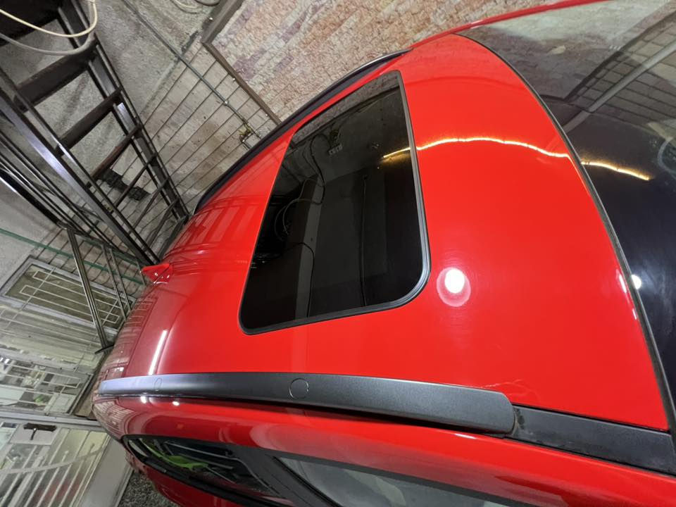 السلام عليكم
كونا خليجي زيرو للبيع ضمان شركة الأولى حاليا ماشية ٤٠٠٠ موديل ٢٠٢٣ فول مواصفات أعلى مواصفة بالخليجي
سلايد ونفكيشن وشاشة كبيرة بلادية كشن كهرباء وبصمة تبريد منفصل وبيانو كلشي بيها على وضع الشركة حتى نايلون الكشنات.
السعر ١٩ الف $ وبي مجال بسيط من تشوف السيارة
مكانها بغداد اليرموك
للاتصال***********
