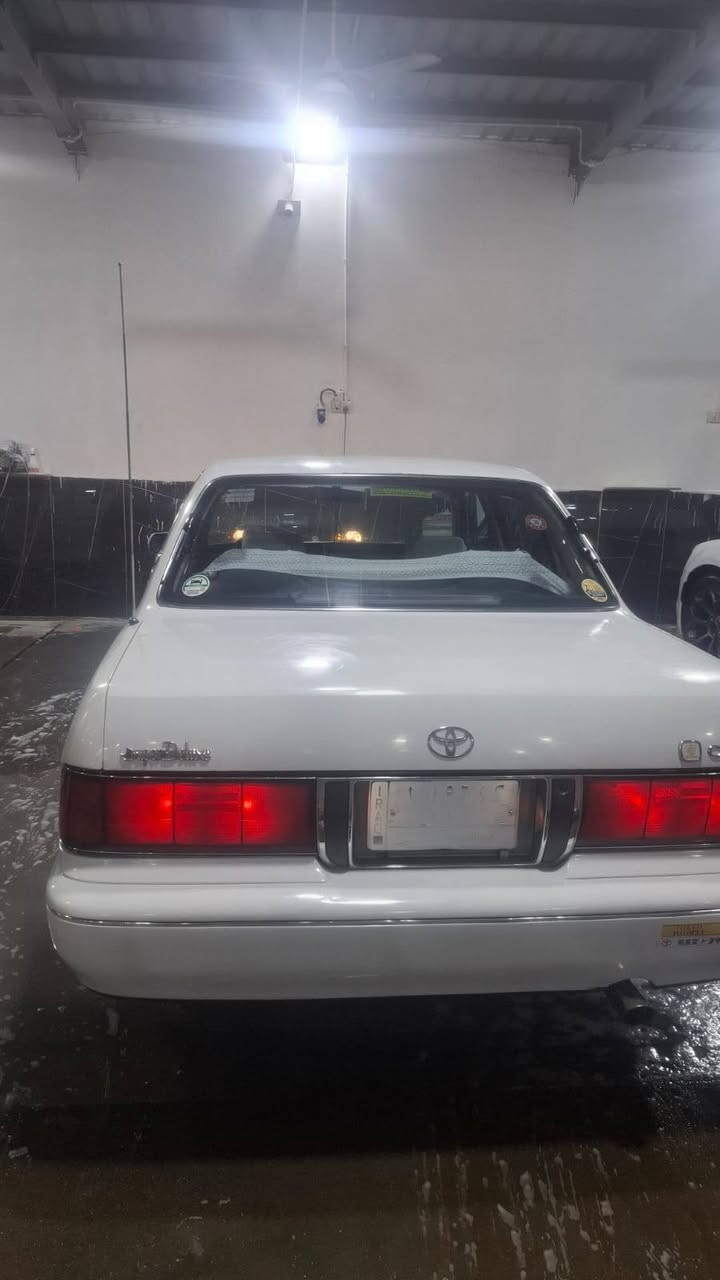 سلام عليكم سياره أرنب رقم بغداد مشروع وطني البسمه اريد تحول الكينه في فيتي السياره كفاله من الضربه ولكص ونقل الجثه وصبغ مكان أو مكانين 
الرقم ***********.       السعر 67 بيه مجال
