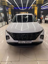 توسان خليجي ٢٠٢٤ للبيع ابيض صدفي شاشه كبيره  تحكم ستيرن السياره ماشيه ...