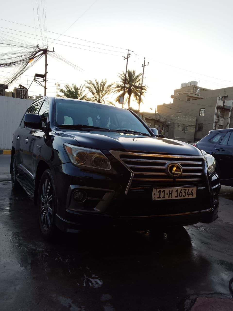 السلام عليكم  لكزز موديل 2010 بدون صبغ السعر 323ورقة  بيه مجال بسيط جدا  الأتصال  ***********.  او *********** موجود واتساب
