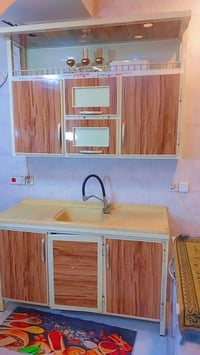 شاشه بلازما ٧٥ • مجمده ١٠ قدم • ثلاجه كبيره