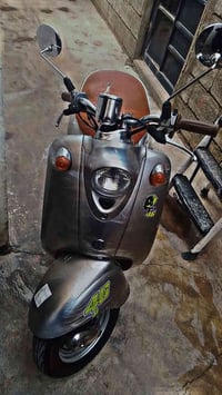 عبد الحليم مشتري جديد قبل يومين بس يرادله كابريتر بلادي مشتري ٥٠٠وانطي...