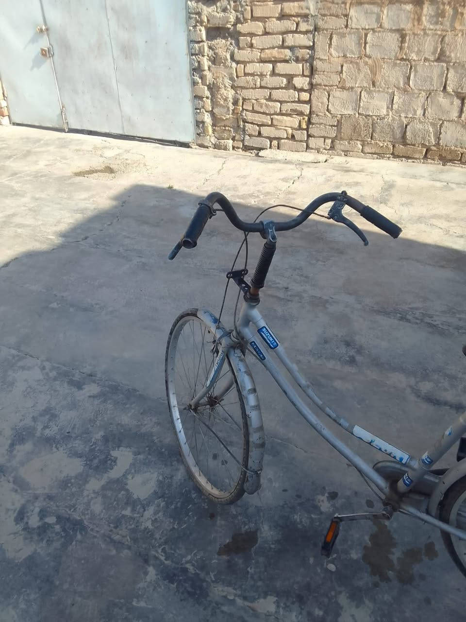 السلام عليكم بايسكل للبيع مفصخه كلشي مابي بس عيزه ولف لگدام  للاستفسار خاص  ومكاني مفرق الفلوجه


**إذا كنت صاحب هذا الإعلان وتريد حذفه لأي سبب، رجاءا أرسل رسالة إلى الدعم الفني**