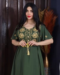 كشمير مطرز • مقاسات 2XL-5XL • أقل طلب درزن