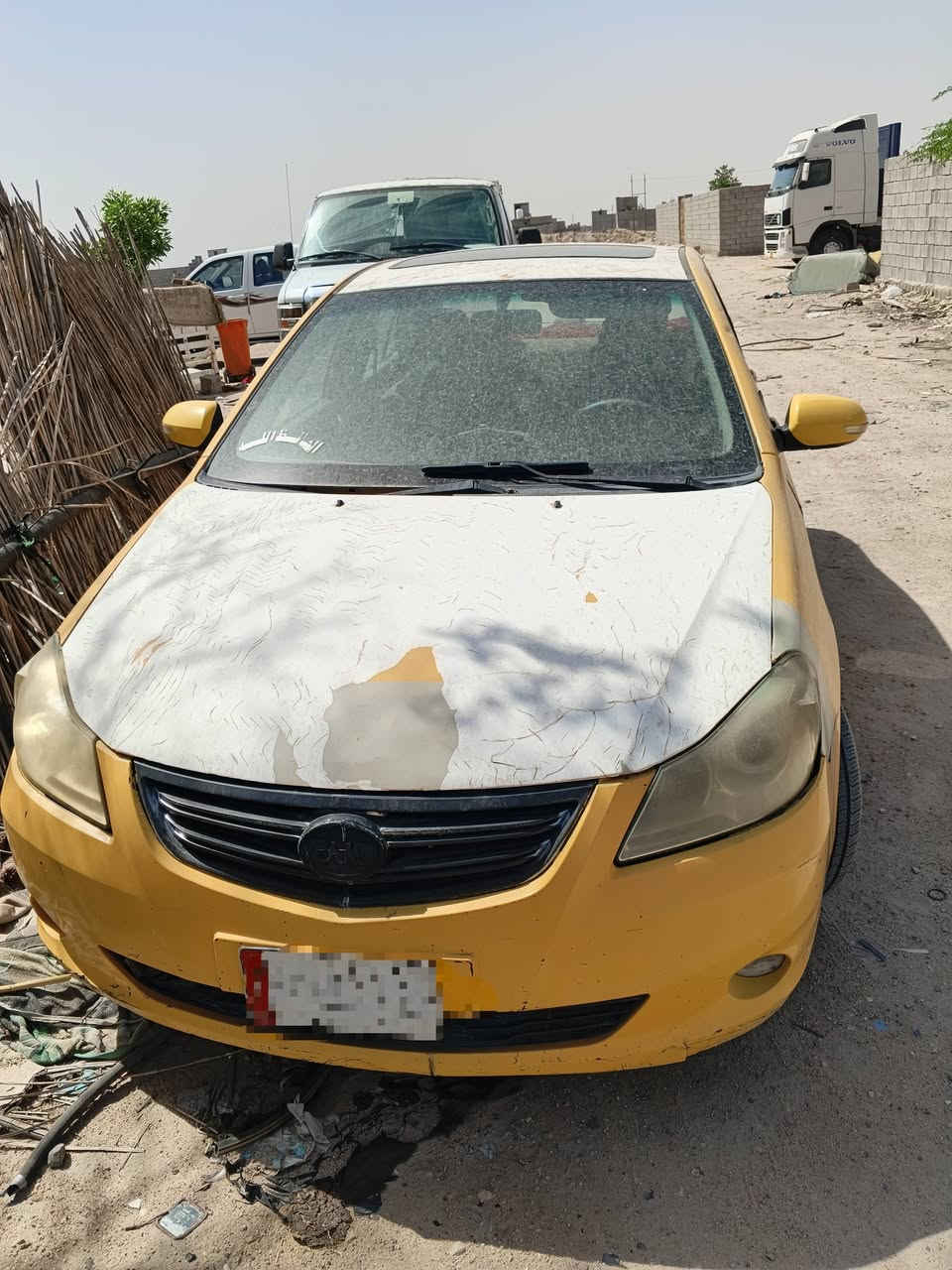 سلام عليكم BYD2013 سياره مكينه بالكارتون كير ما بيه شي حداده 100% كهربائيات كلها شغاله تخم تاير تخم ويلات فيت لم جديد مسطره جديده سلف جديد دينمو جديد  سياره  ما بيها شي علما سياره متروكه الها فتره  سياره ما اندل راعيه ابيع هذه الموجود 24 رقم واتساب *********** علما سياره موجوده بالبصره حي النرجس  بيه نواقص قليله
