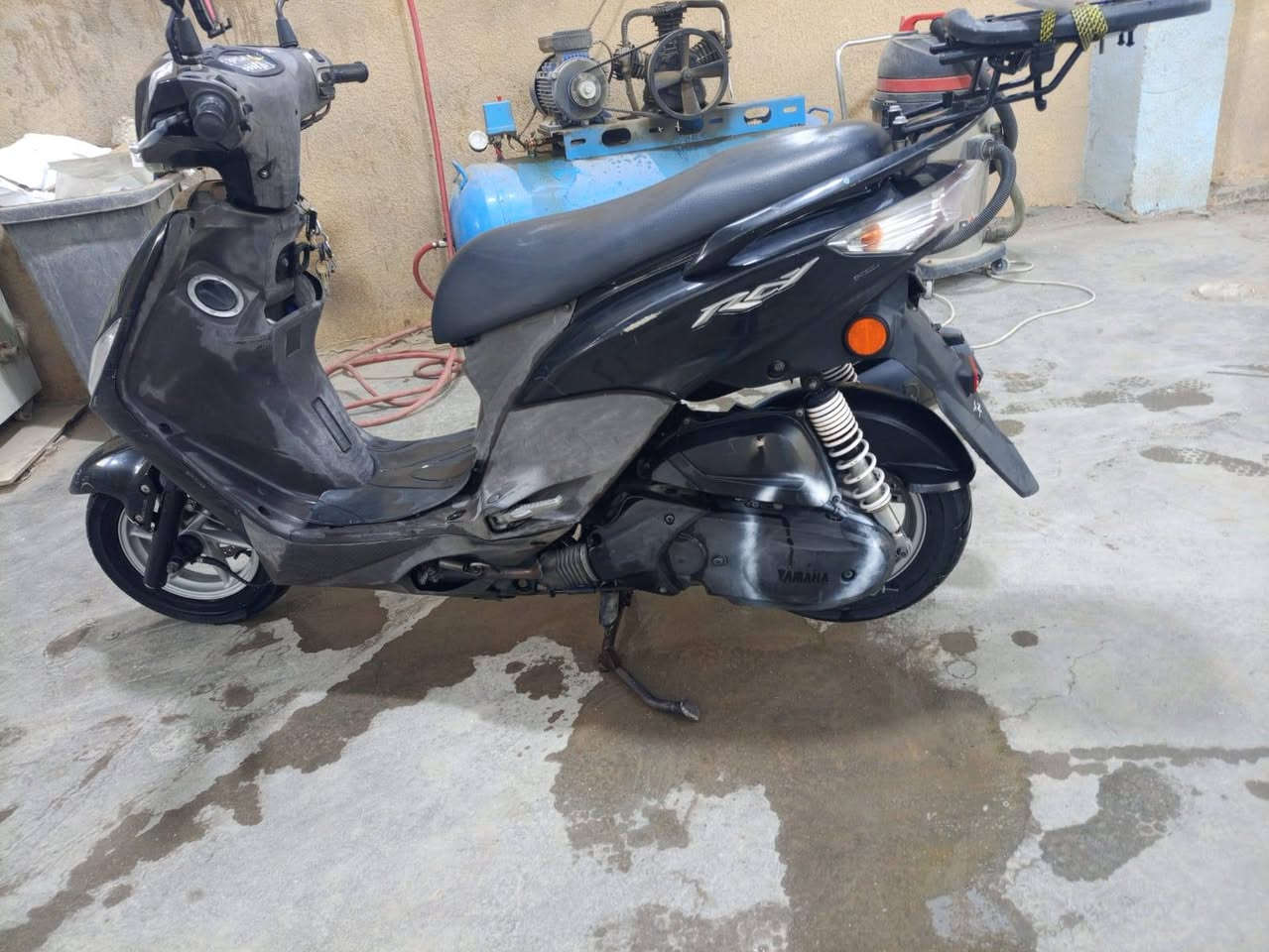 السلام عليكم  GTR للبيع دراجه مكفوله كفاله عامه برغي ممفتوح بيها  كفرات مختمه فول نظافه السعر 1150 مكاني المسيب رقمي ***********
