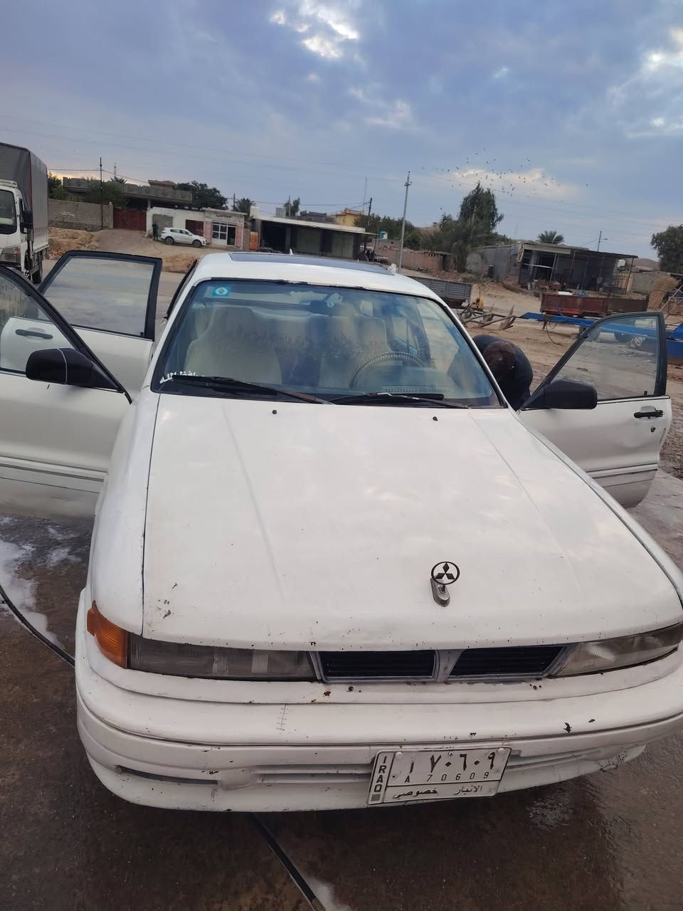 مستبوشي كلنت موديل ٨٩ سنويه ٢٩ رقم انبار محرك ١٨ بلاد السعر ٣٨(***********
