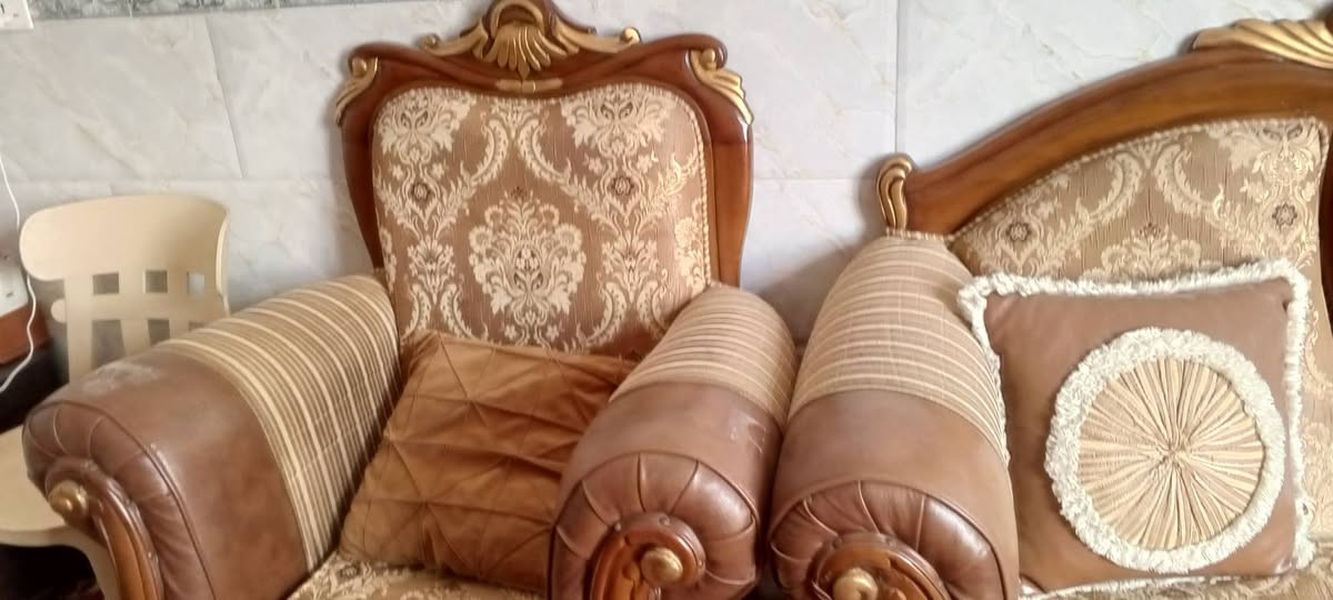 هذا تخام البيع سعر 400الف رقم***********
