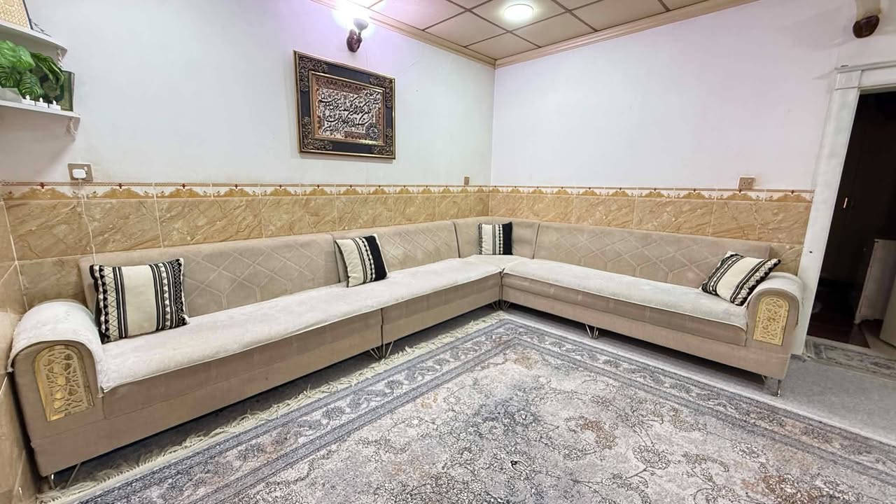 ئەم قەنەفەیه بۆفرۆشتنەشوێن سلێمانی ژاڵە ی جەزا جاف


**إذا كنت صاحب هذا الإعلان وتريد حذفه لأي سبب، رجاءا أرسل رسالة إلى الدعم الفني**
