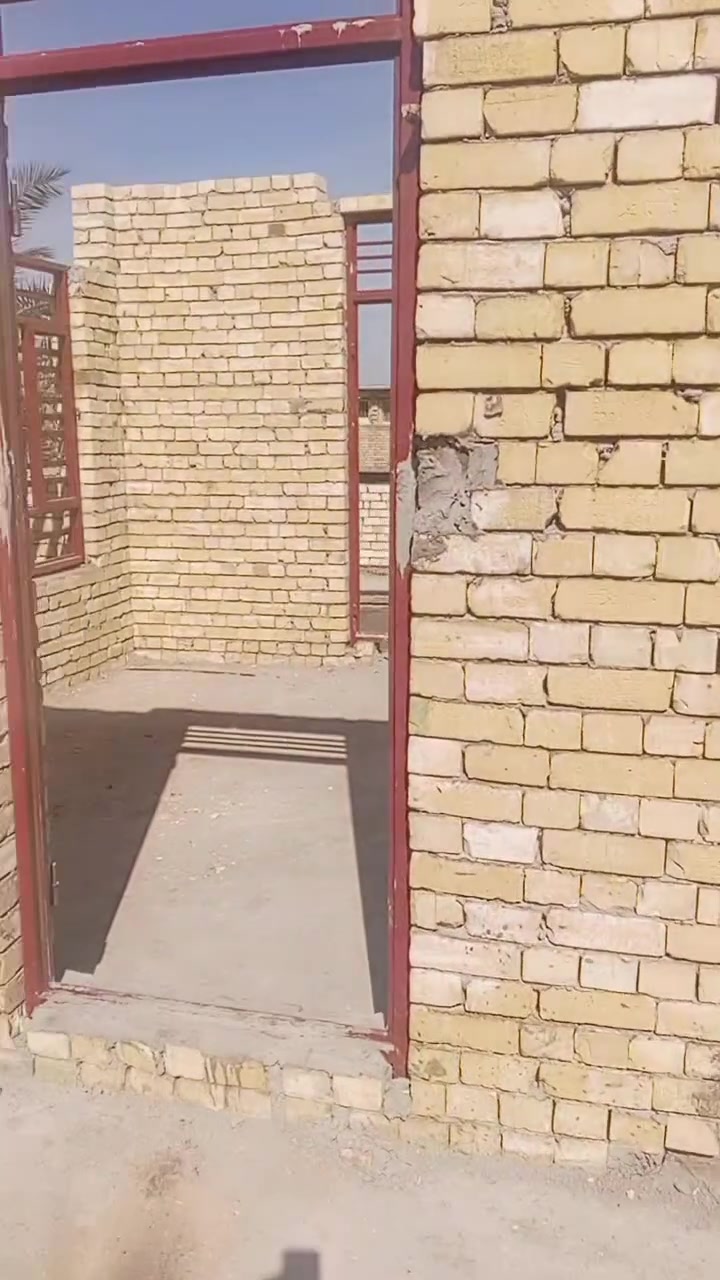خلفه بناء ***********
‏‪***********‬‏
