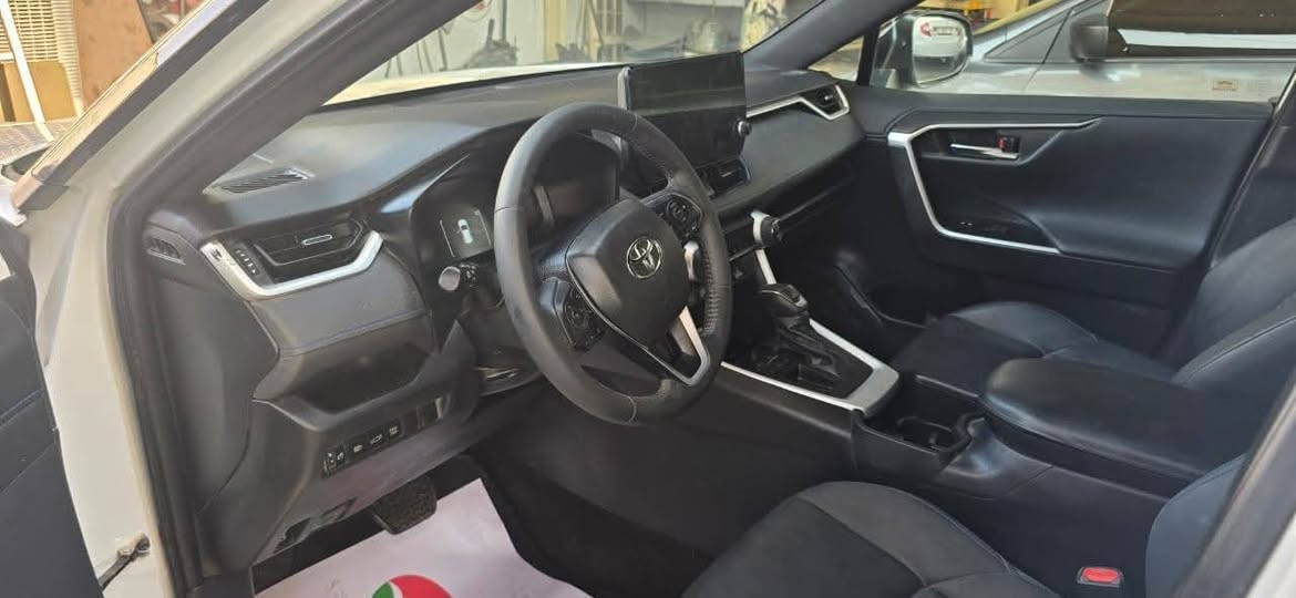 راف 4 موديل 2023
Xse فول مواصفات تو كلر دفع رباعي هايبرد 
حادثها سطحي بدون دواخل ٣ قطع باب السايق والسكن جاملغ صبغ وارد ياباني الاصلي استيرن يمنه محور يسره بلاد في الإمارات فقط دشبول شاديلها يسره ومشط استيرن يسره هذا التحوير البيها وغراضها الشاديها كلها اصلي يسره مابيها اي نقص بنهاية الشهر ال ١ رقمتها عله ايدي بغداد ماشية 30000
سعر 200


**إذا كنت صاحب هذا الإعلان وتريد حذفه لأي سبب، رجاءا أرسل رسالة إلى الدعم الفني**