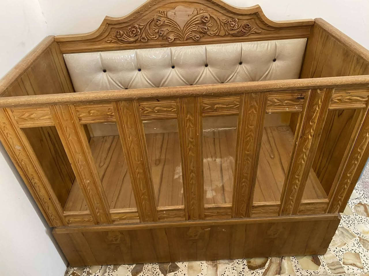 جربايه طفل تفصال خشب عراقي تكفي لحد عمر 4 سنوات  السعر 125 وبي مجال بسيط 
العنوان بغداد الشعب


**إذا كنت صاحب هذا الإعلان وتريد حذفه لأي سبب، رجاءا أرسل رسالة إلى الدعم الفني**