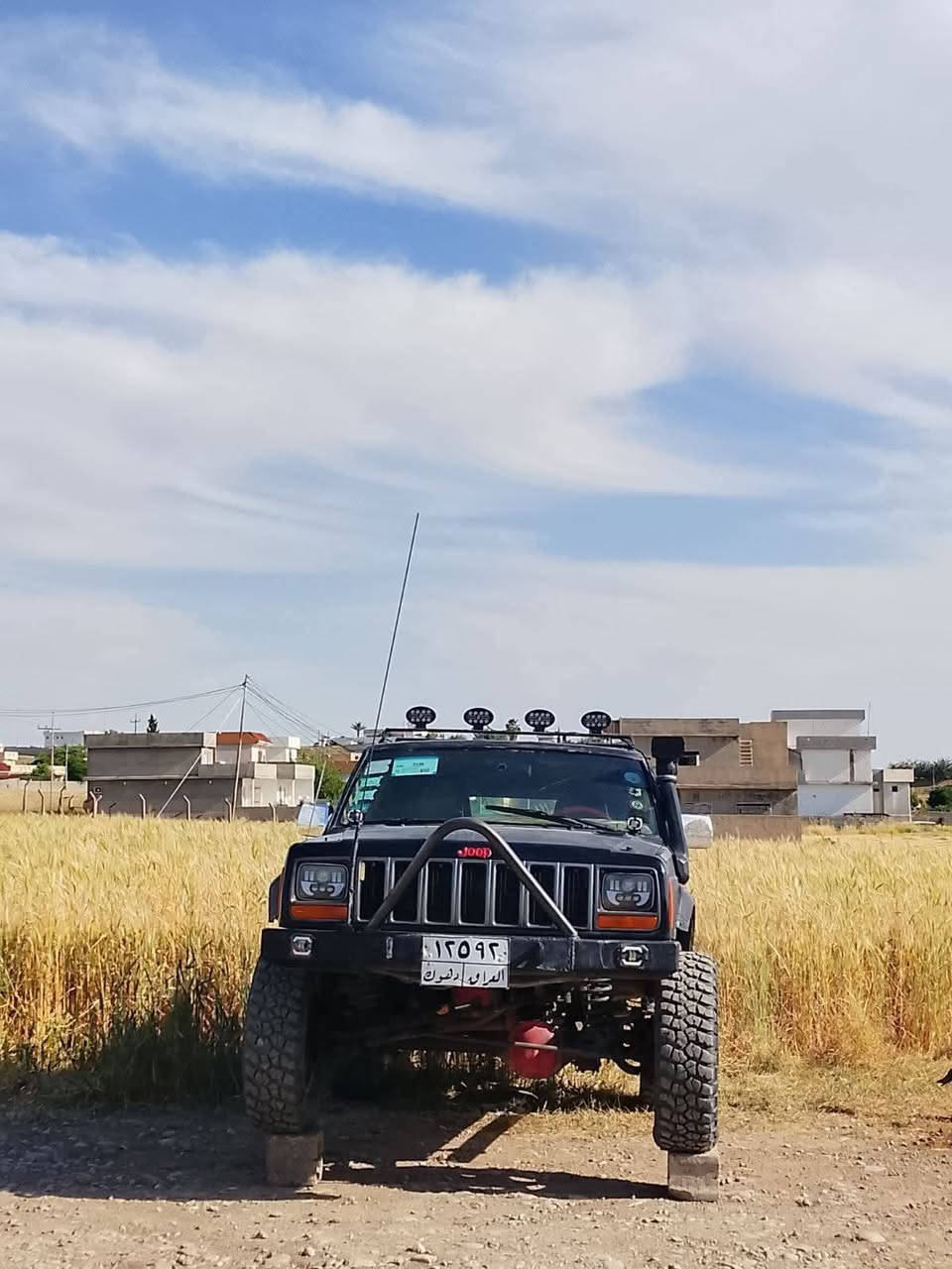 سلام جيب مؤديل ١٩٩١گيرو مكينه واكسل بشرت البيح ***********
