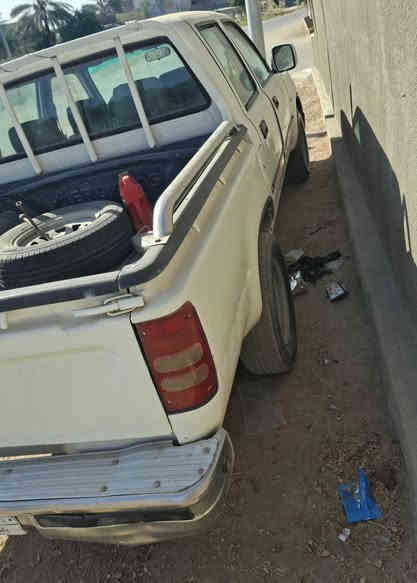 سيارة بيكم كريد ويل موديل 2006 رقم بابل الماني تحويل مباشر بأسمك تخم تاير سمكرة جديدة مصبوغة حزام للجمالية محرك جيد كير جيد
فقط تحتاج الى دوشمة وترتيبات بسيطة 
الرقم للأستفسار ***********
