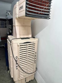 متاح كنفيره بعده جديده ما مشتغله شي قليل السعر المطلوب 200 07729187784