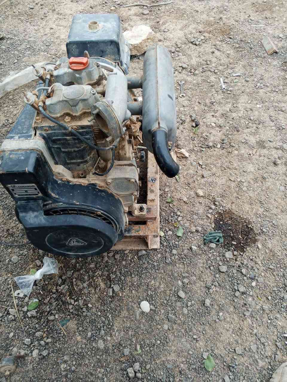 مولد دويز إيطالي متروك بي نقص سلف التوليد مكفول ديالى الاتصال***********
