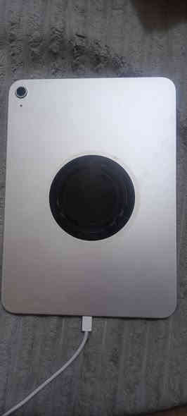 سلام عليكم ايباد11 صار سبوع من اخذته من شركه الوطني للبيع السعر 425 بس براد مو وياهه ايباد نظيف و شرط الفحص  مكاني الناصريه حي العسكري شارع التقاعد رقم الهاتف ***********
