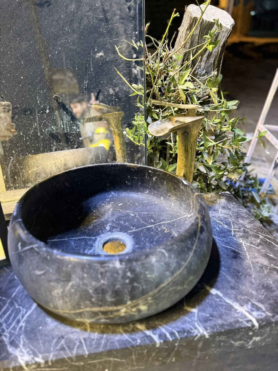 سلام عليكم مغسله كامله للبيع الرقم صاحب المغسله ***********
