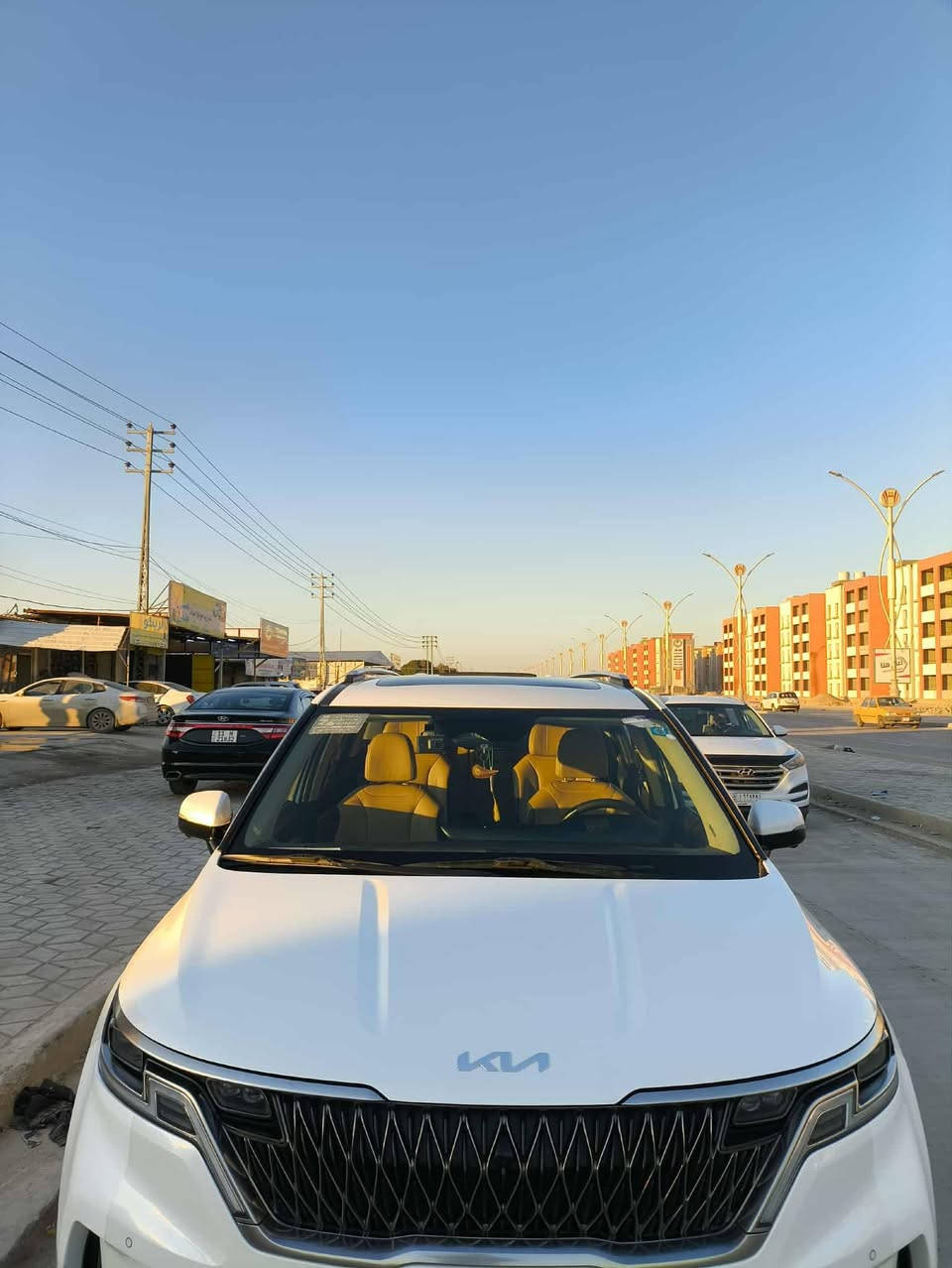 كيا كارنفال موديل 2023فول مواصفات واحد على واحد مكفولة كفالة عامة موبايل***********السعر عل خاص مكان الديوانية  رقم بغداد
