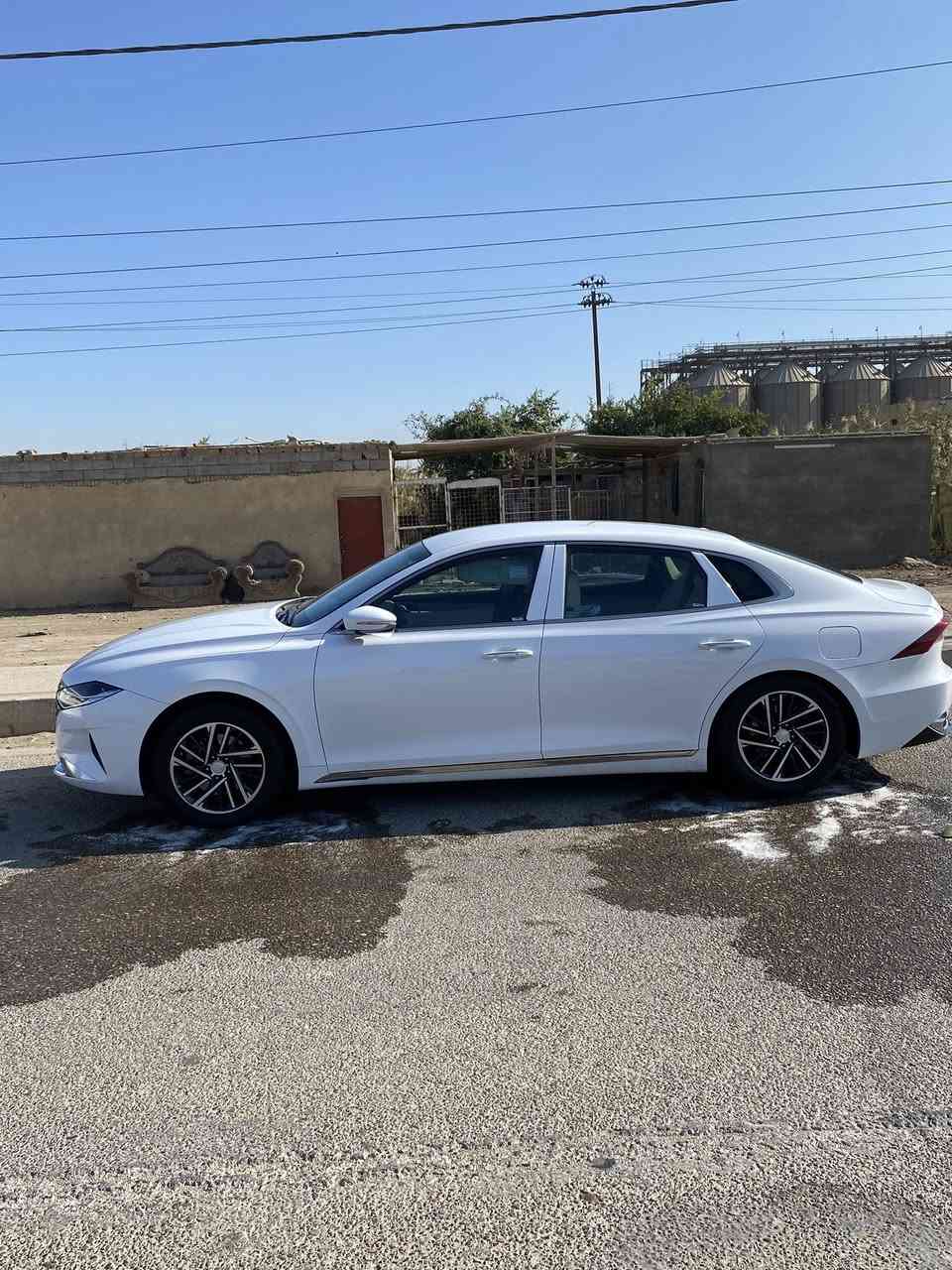 السلام عليكم ازيره للبيع2023 رقم بغداد باسمي بيع فقط بدون مراوس مكاني الديوانيه *********** غاز بلادي فقط
