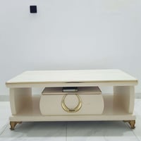 ميز وسطى • طاولة قهوة