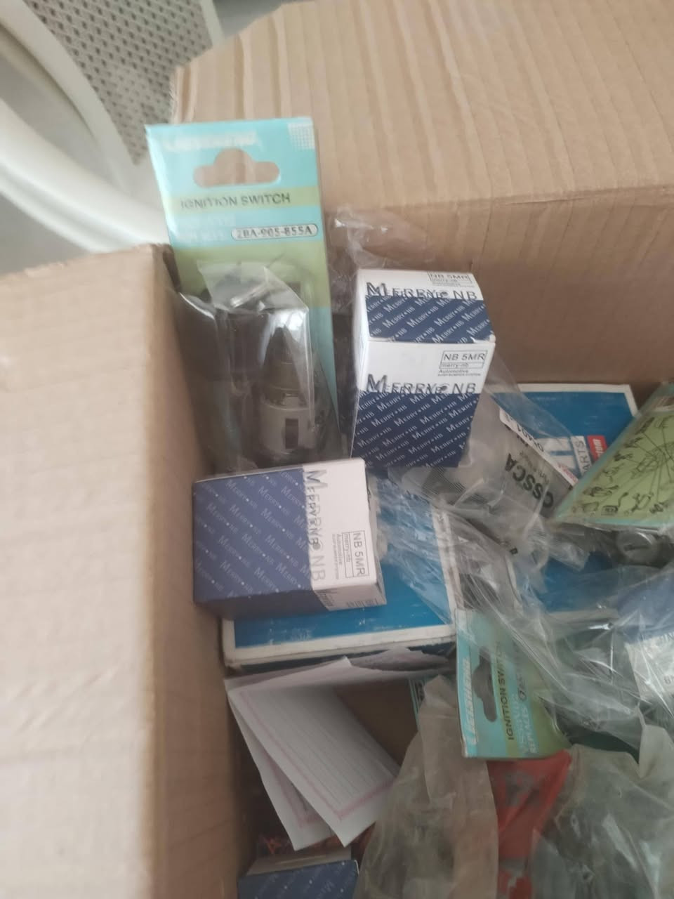 واشر قبغ ولفات 
يدات جوبي 
مكائن جام امامي 
مرايات جانبي
جوزة تشغيل 
لبة تشغيل 
دبة ماء راديتر 
دبة ماء زراكه 
ماسحات 
واقيات تاير 
***********
توجد خدمة توصيل لجميع المحافظات
