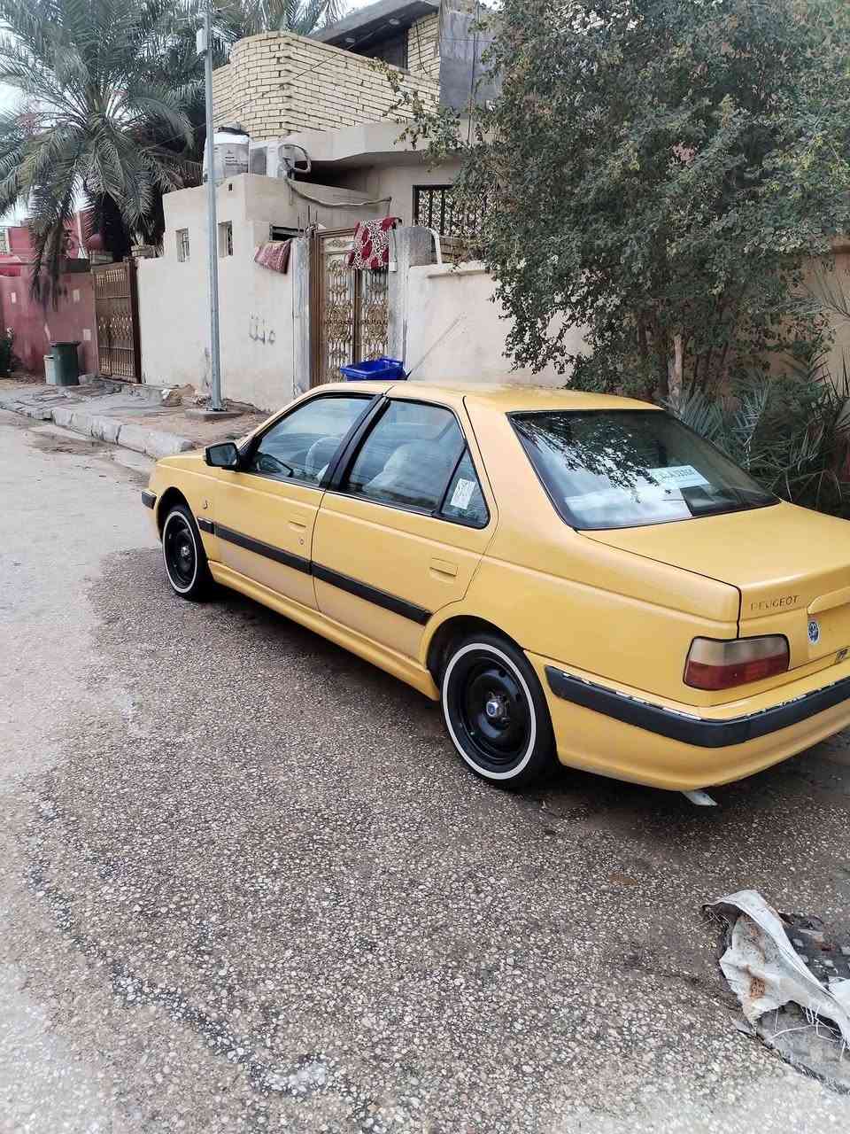 سلام عليكم بيجو بارص 2015 ساره نضيفه معمره هلالات رقم بابل نكليزي بسمي مصفره هيئه وغرامات عنوان كربلاء حي العسكري السعر ٤٣وبيهه مجال ***********
