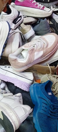 احذية أطفال • جميع المقاسات • ماركة أصلية