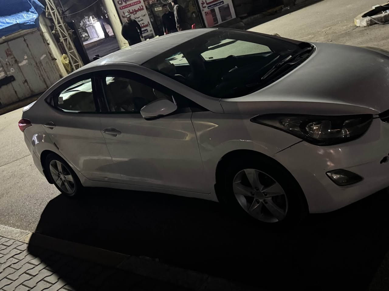 للبيع الانترا ٢٠١٤ خليجي مكينه ١٨٠٠ بيها مكانات صبغ بدون دواخل مكينه كير خير من الله دوشمه تخم تاير جديد صدر جديد رقم اربيل تريد تحويل تريد وكاله مكاني بغداد مصفى الدورةالسعر ٩٣ وبيها مجال بسيط   للستفسار  *********** بغداد, العراق
