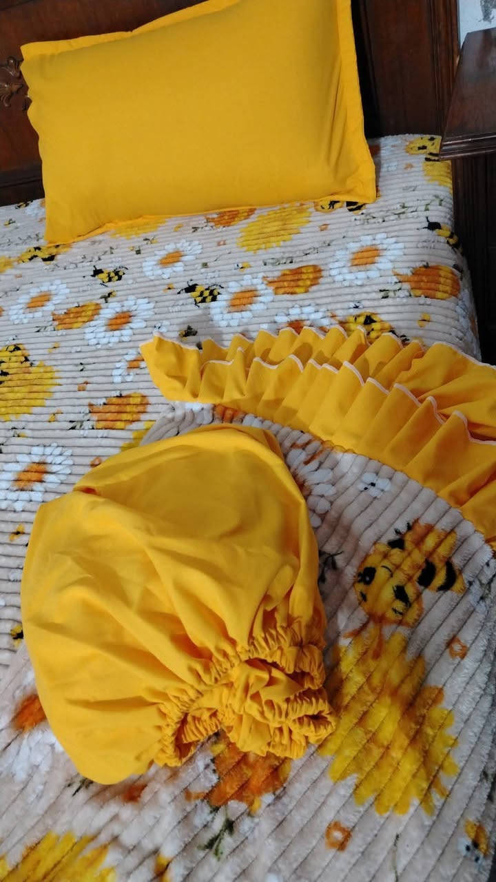 اخر قطعه بيع مباشر ابيعها بفلوس قماشها
فرشه (نفر) كفر لاستيك همايون اماراتي الأصلي مع وجه مخده ساده
غطوه فرو بطانيه خاولي مشجر مشغوله كشكش بلطرف من جهه وحده سعرها ب١٥ مع التوصيل


**إذا كنت صاحب هذا الإعلان وتريد حذفه لأي سبب، رجاءا أرسل رسالة إلى الدعم الفني**