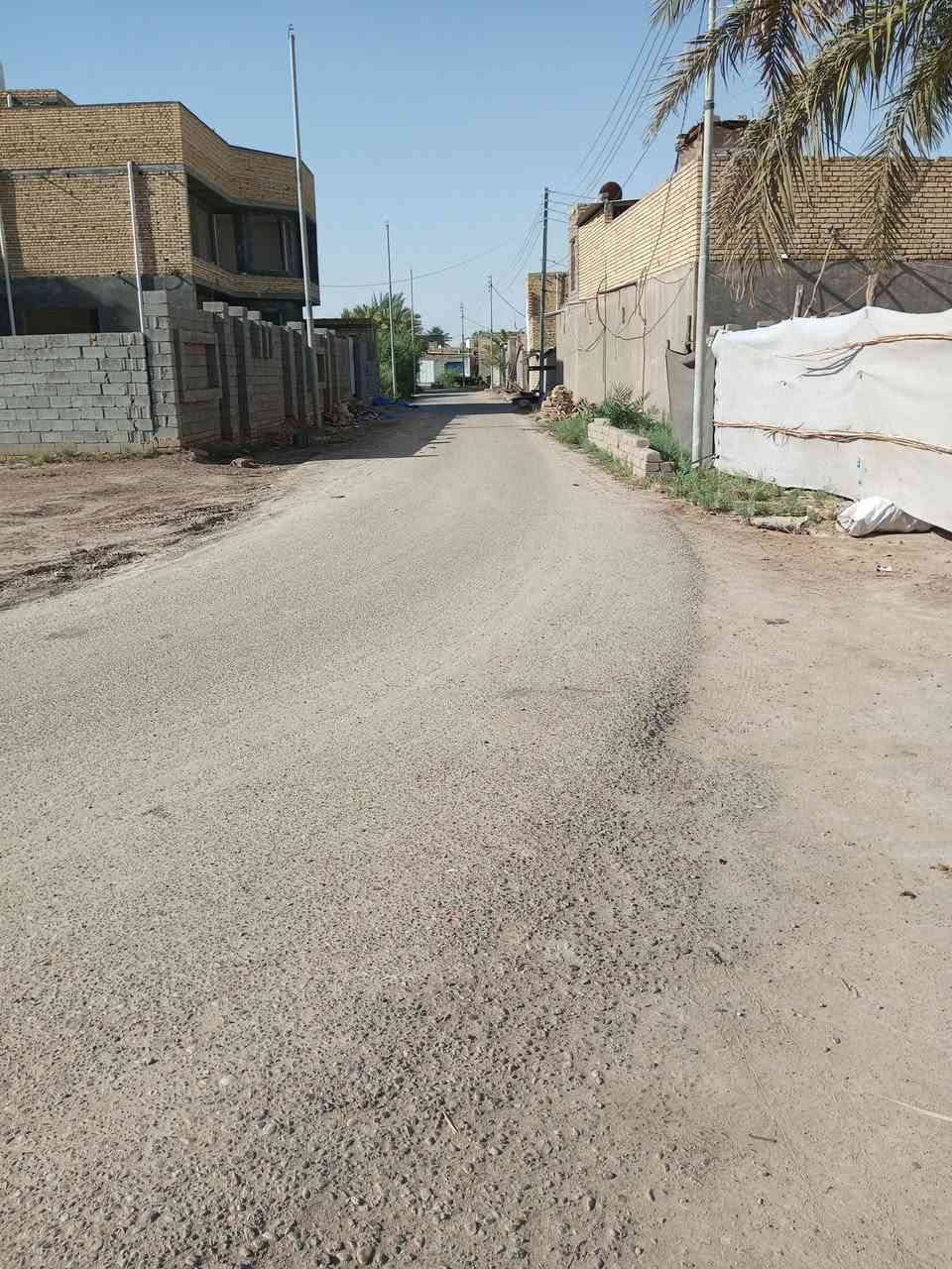 دار للبيع. مساحه 265م  زراعي. بناء بلوك نظيف ومرتب. 

 العنوان ناصريه منطقة الشوفه  قرب جسر المشاة  

خدمات تبليط ماي كهرباء ماي مجاري   مدرسه كلش قرببه

محتويات البيت 3غرف و صاله و مطبخ سيراميك 

 غرفه من الغرف عوزها لبخ وارضيه  صحيات خارجيه

 البيت يبعد عن  شارع الرئيسي مسافة 200م 

  البيت يرهم تنطي 20 مليون والباقيات اقصاد مع ضمان 
 . 

  السعر المطلوب. 30وبي مجال للاستفسار مراسلتي


**إذا كنت صاحب هذا الإعلان وتريد حذفه لأي سبب، رجاءا أرسل رسالة إلى الدعم الفني**