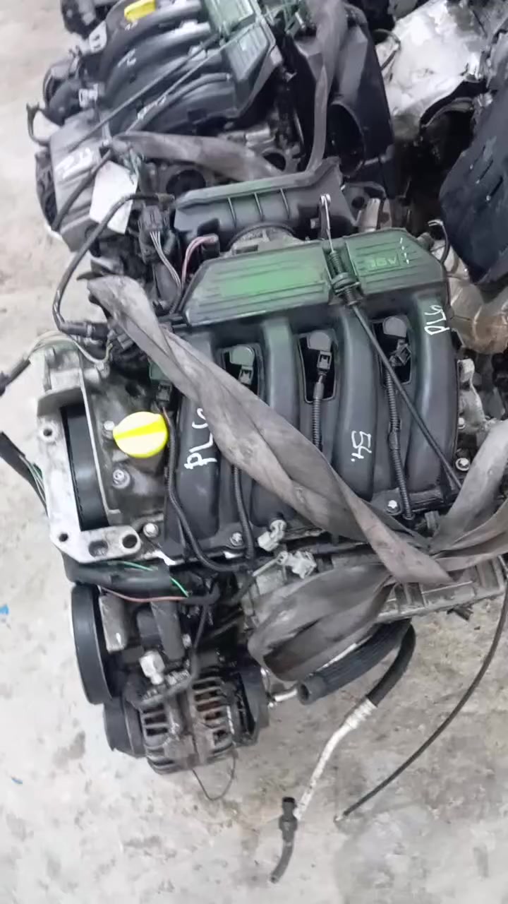 متوفر جميع غراض الرينو جديد وتفصيخ مكائن حاويه كيرات اوتو حويه جميع الاغراض متوفره متوفر كادر مختص بل صيانه وبنسب السعار عنوانه كراده شارع الصناعه قرب المحكمه @
***********ابو مصطفى
***********سجاد
