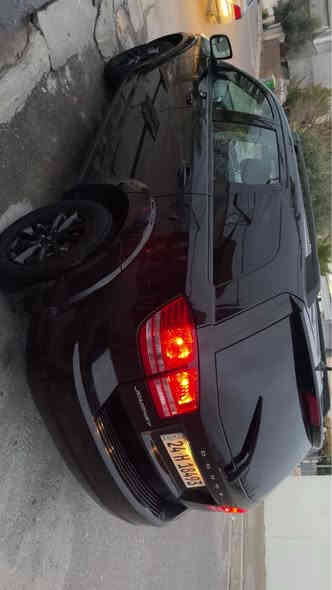 سيارا دوج جورني 🥰موديل 2020 سيارا حيل نظيف من كول شي جملغ باخ بدون داخل سيارا كلين❤️ ٣ مقعات رقم دهوك جديد ٤ بستن سعر 175 $ او مجال للطيبين 👌👌 رقم موبيل 
*********** 📲📱📲📱
