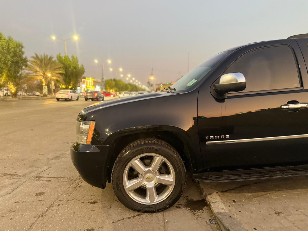 يالله 
للبيع تاهو مديل 2012 خليجية LTZ وكالة الغانم فول مواصفات حته ثلاجة بيهة كفاله كص صبغ ضربة تبديل السيارة جديدة كلش بعدهي بالكارتون مكان بصرة للاستفسار ***********
