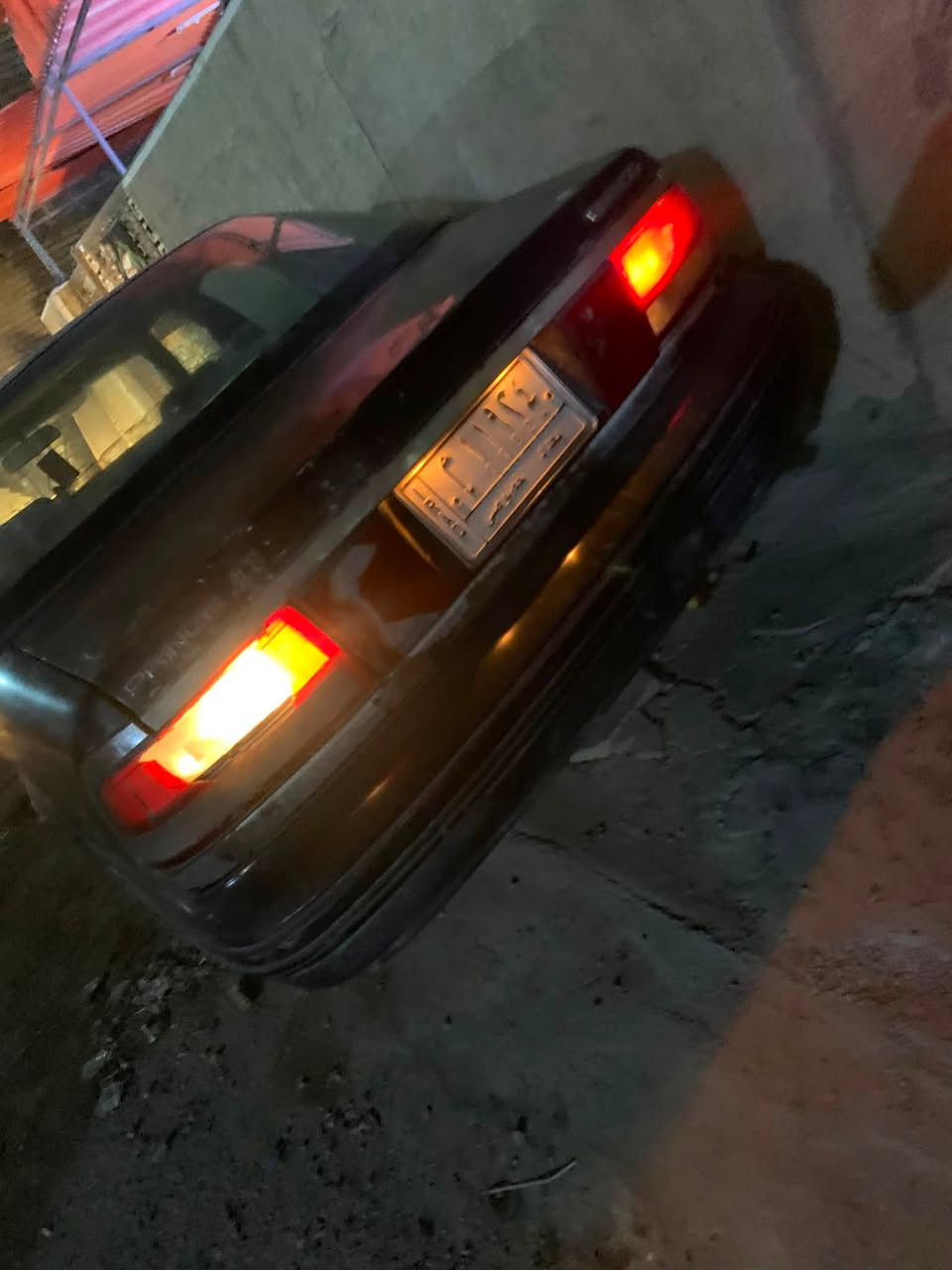 سلام عليكم سياره برنس موديل 93 كير اوتماتيك شغاله ونضيفه سعر 20 ورقه وسنويه باسمي تواصل على هاذا رقم *********** عنوان بغداد الشعب سوق شلال قرب مضمد وصفي
