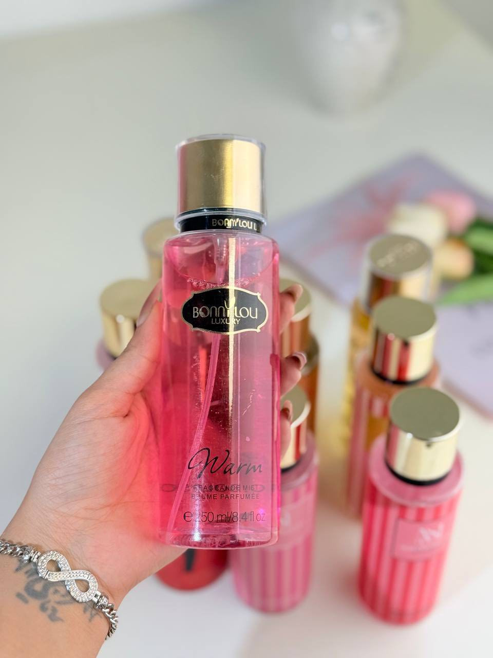 سبلاش الجسم والشعر عطرها يجنن متوفر توصيل


**إذا كنت صاحب هذا الإعلان وتريد حذفه لأي سبب، رجاءا أرسل رسالة إلى الدعم الفني**